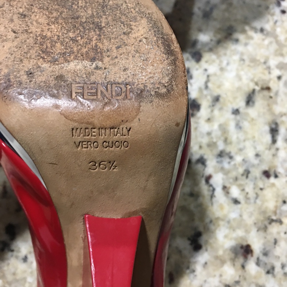 Fendi - Picture 5 of 10